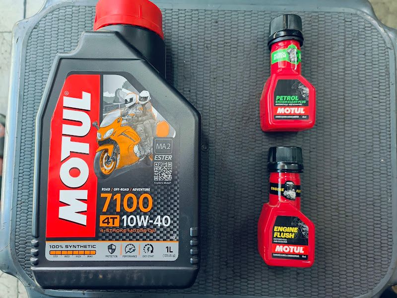 Genuine Motul 7100 10W-40 fully-synthetic oil, petrol system cleaner and engine flush — The Bike Shoppy, Vashi, Navi Mumbai