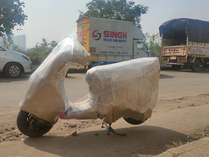 At work — Singh Packers and Movers, Navi Mumbai