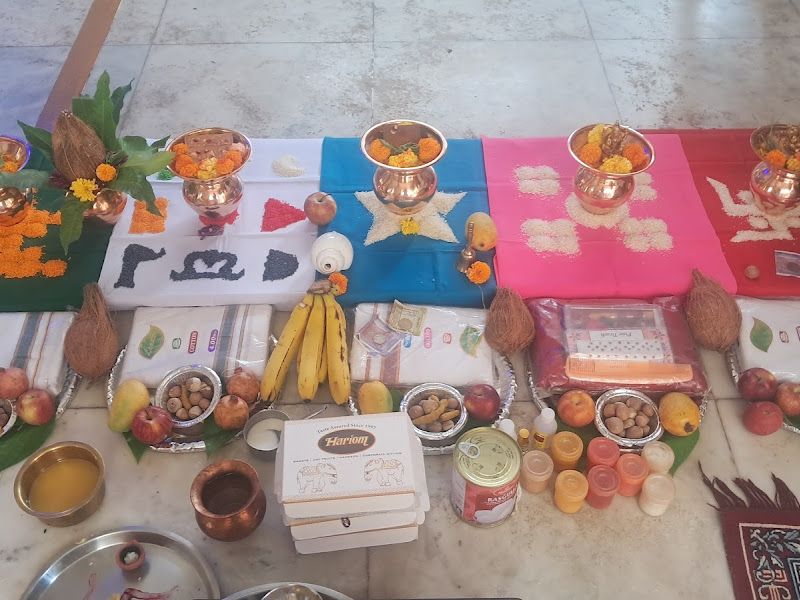 Gallery — Acharya Sugriv Prasad Tiwari Jyotish Services, Thane West