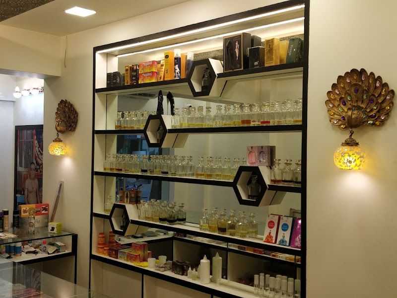 Interior — Select Perfumes, Dombivli