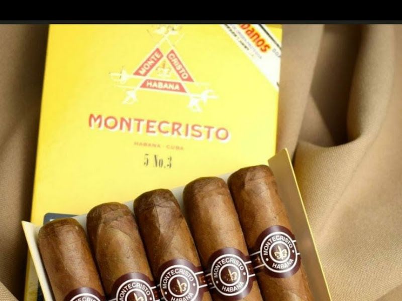 Gallery — SmokeysTheory Premium Cigars, Mumbai
