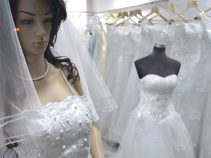 Interior — Helen's Bridal Gallery, Mira Road