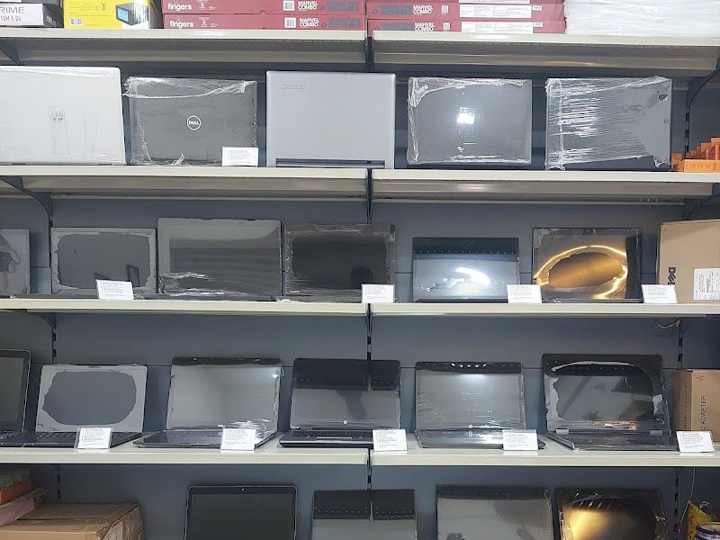 Interior — Laptop Mart, Pune