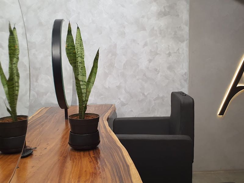 Interior — American Hairline, Mumbai