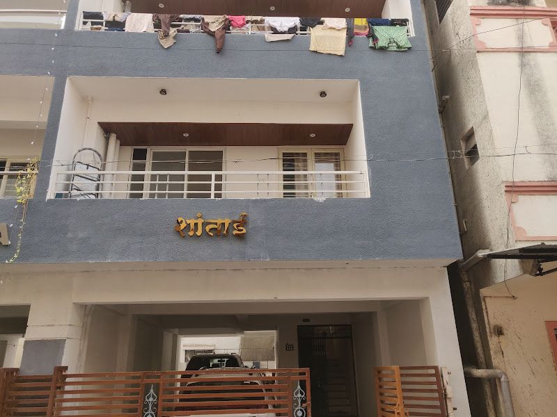 At work — R.K. Painter, Pimpri-Chinchwad