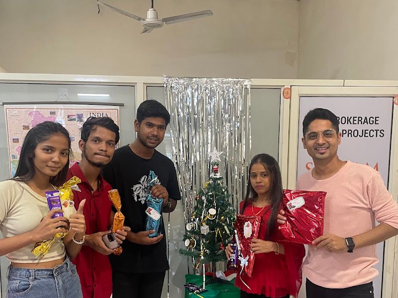 Gallery — Onam Holiday, Mumbai