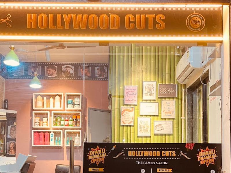Gallery — Hollywood Cuts, Andheri West