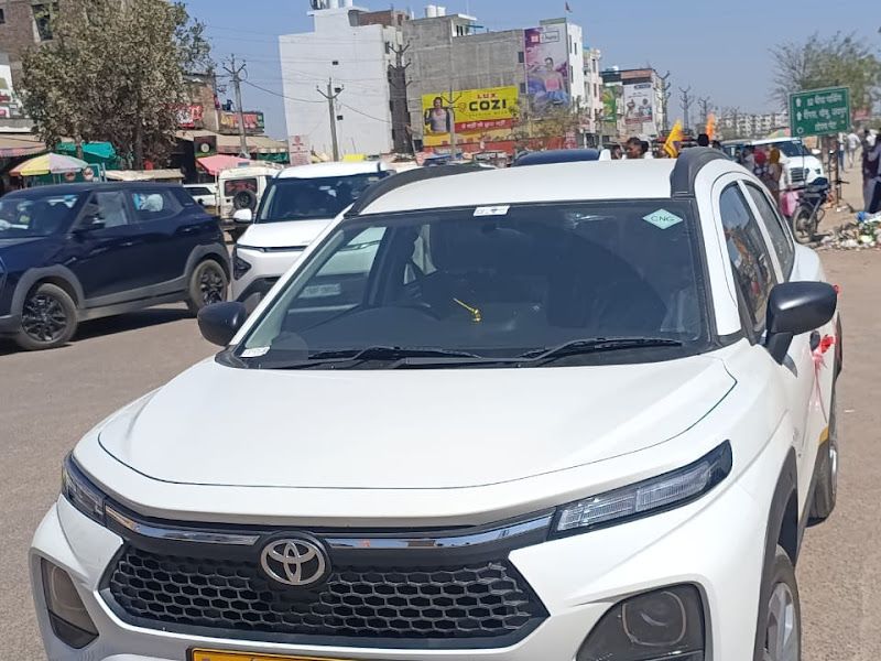 Exterior — Shambhu Cab Services, Pune