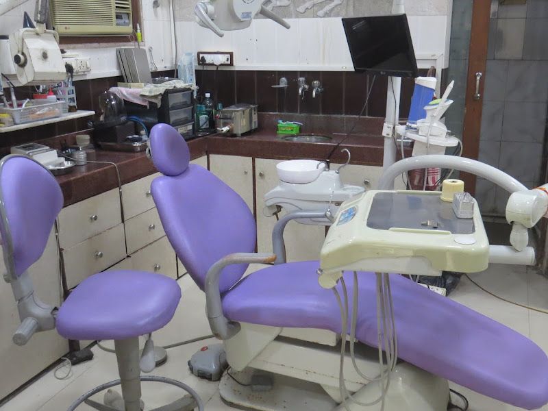Interior — Happy Teeth by Dr. Priyank Bajani, Mumbai