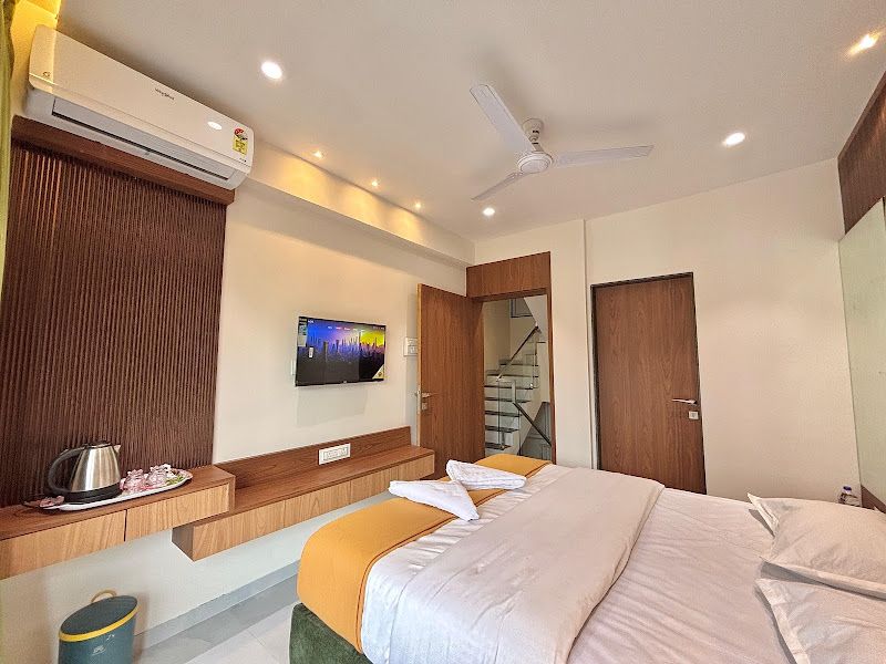 Gallery — Hotel Marathi Zatka - Chicken Misal in Lonavala | Best Misal in Lonavala, Lonavala