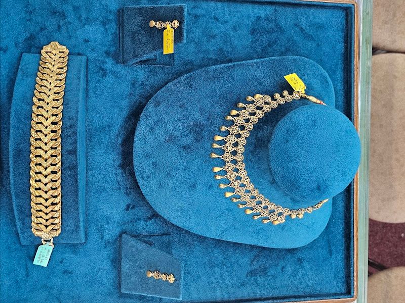 Interior — Keshrimal Maganlal Jain Jewellers, Mumbai