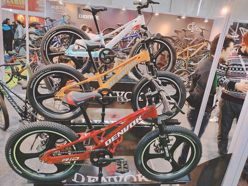 Interior — My Cycle World, Pune
