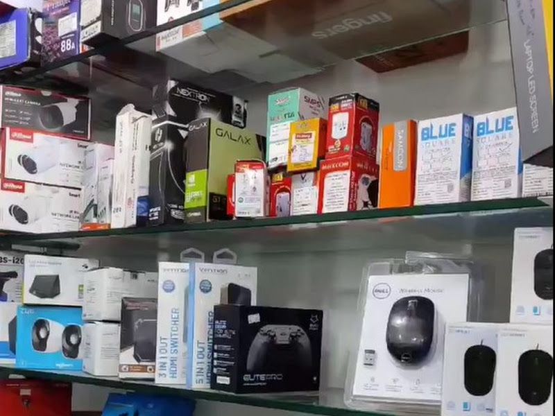 Interior — Hi Tech Computer - The IT Store, Thane