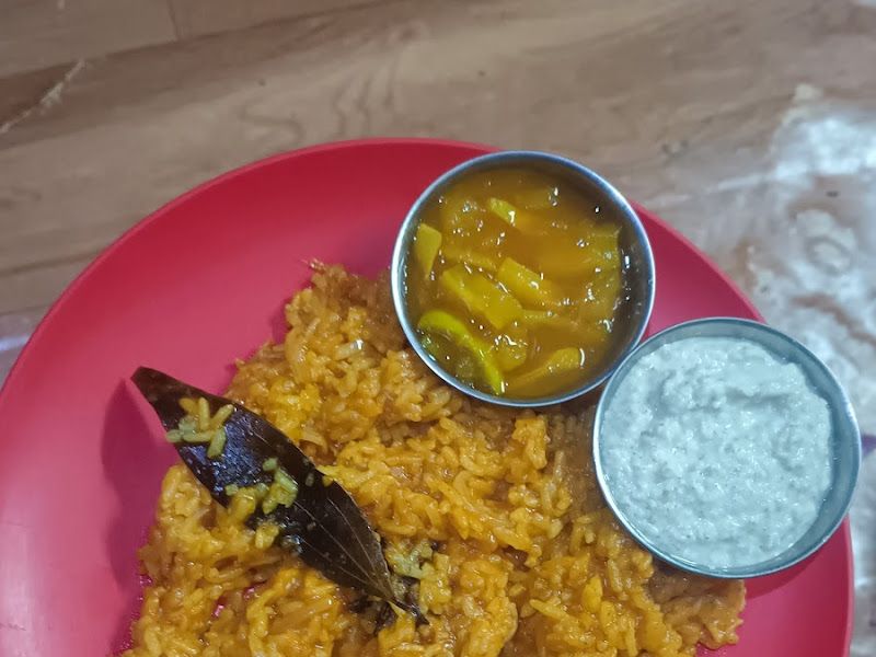 Gallery — Madhuram Polibhaji & Snacks Corner, Thane