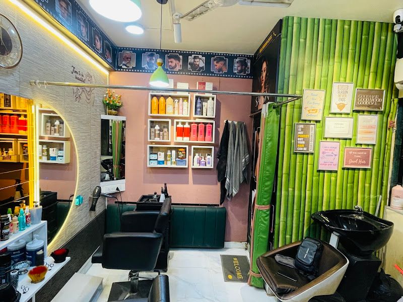 Gallery — Hollywood Cuts, Andheri West