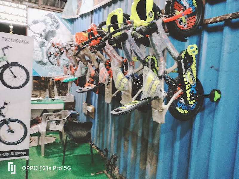 Interior — My Cycle World, Pune