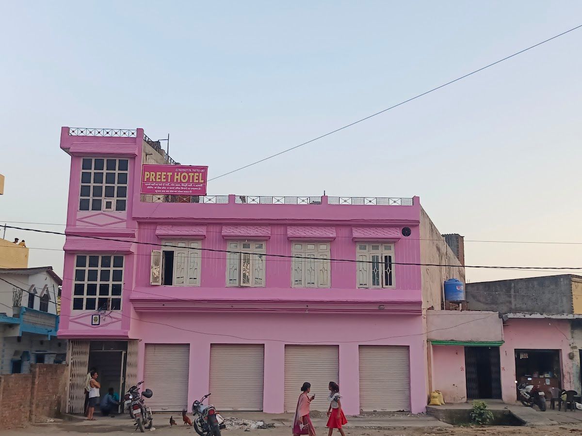 Gallery — PAYGOO HOTEL OYO, Hariyawala
