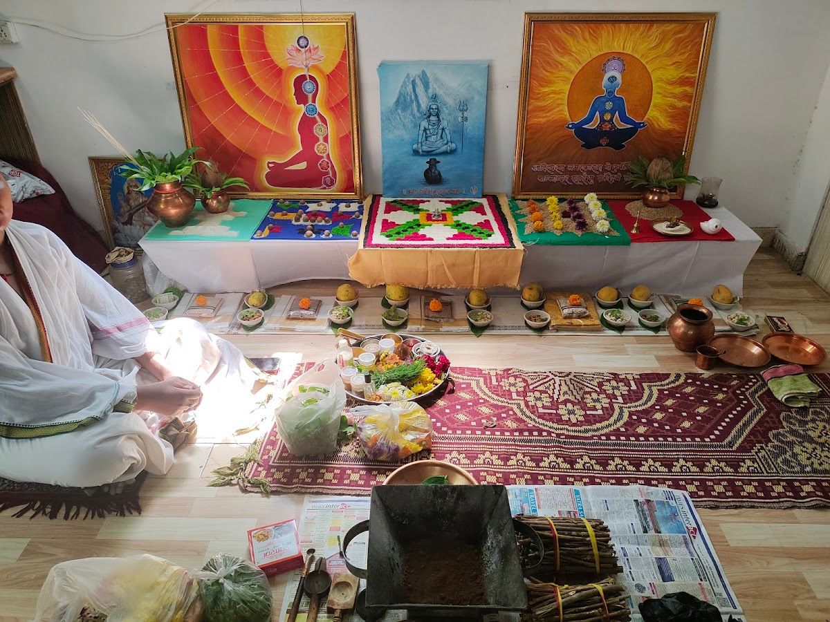 Gallery — SOHAM VAIDIK KENDRA - Best Astrologer and Guruji In Kalyan, Tanaji Nagar, Kalyan