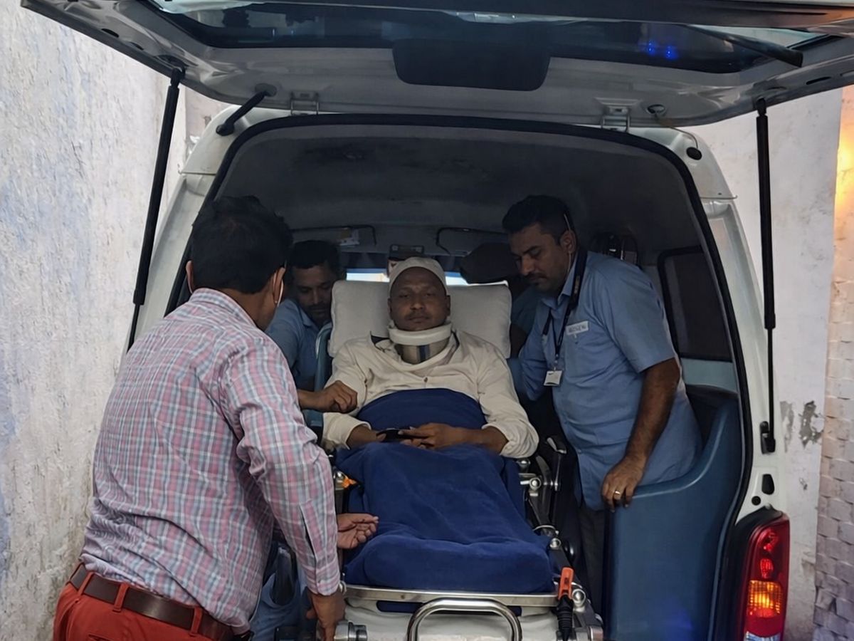 Gallery — Safety Ambulance Service, Hauz Rani, Delhi