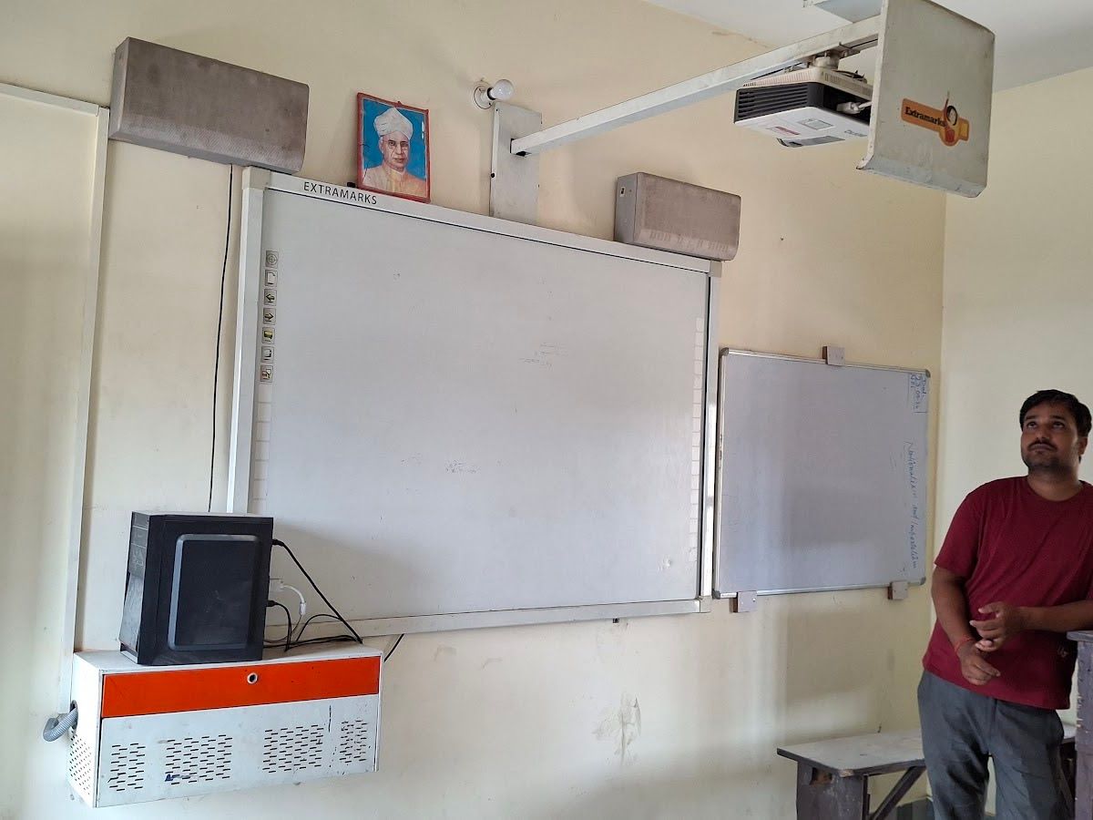 Gallery — Science Coaching Centre, Hajipur