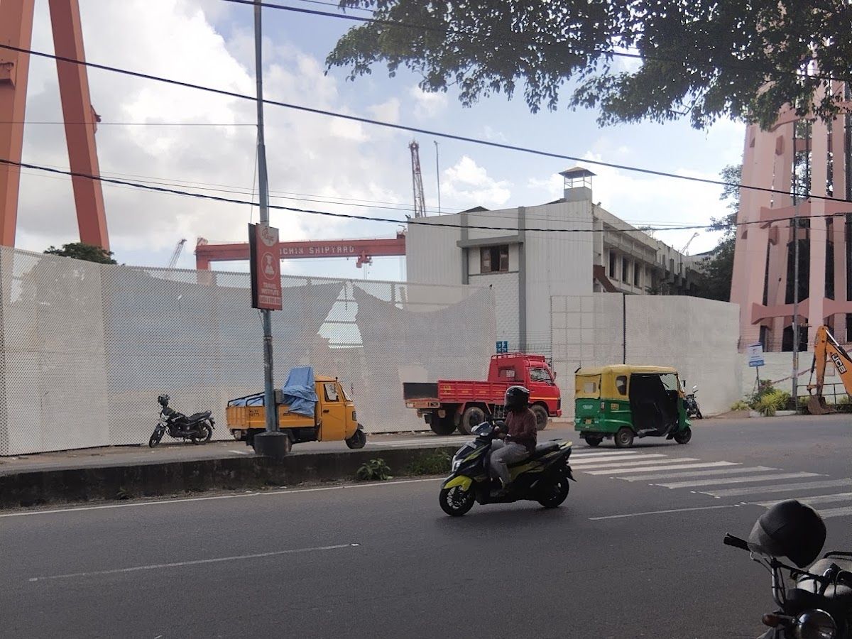 Exterior — Prayagraj pani puri up70, Kochi