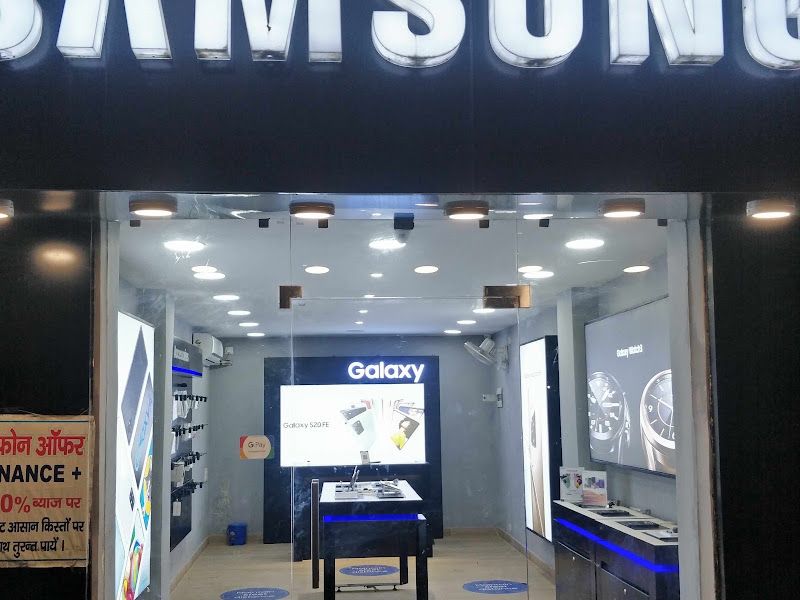Gallery — Simran Solutions |DELL STORE/ Computer Shop, Azad Nagar, Gonda