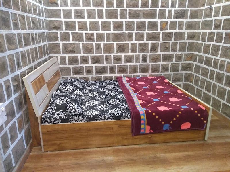 Interior — Matru-Iccha Bunglow, Mettale