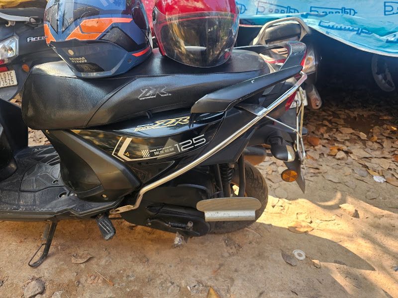 Gallery — Trivandrum Motorcycles Rentals - Rent a Bike Thampanoor, Chalai Bazaar, Thiruvananthapuram