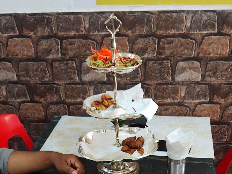 Food & drink — Chhitiz Swad Restaurant & Banquet Hall, Singhori, Bemetara