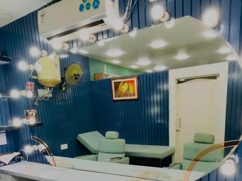 Gallery — VICTORIA HAIR & BEAUTY SALOON, Saharanpur