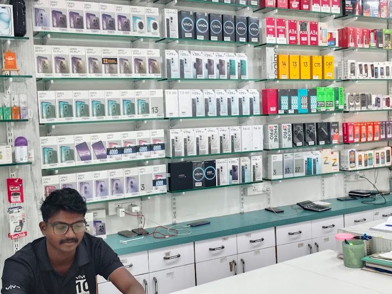 Interior — Shree Yashodeep mobile, Hanmant Bazar, Vita