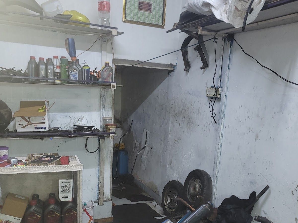 Gallery — RJ MOTOR GARAGE, Pachalam, Kochi
