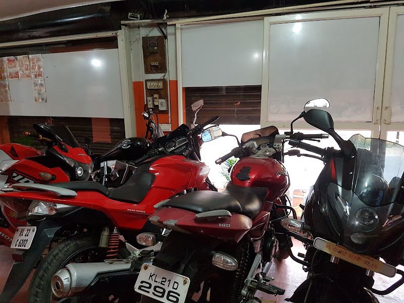 Gallery — Trivandrum Motorcycle Rental, Thiruvananthapuram