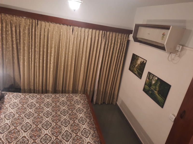 Interior — THE HOMECOMING, Navandhe