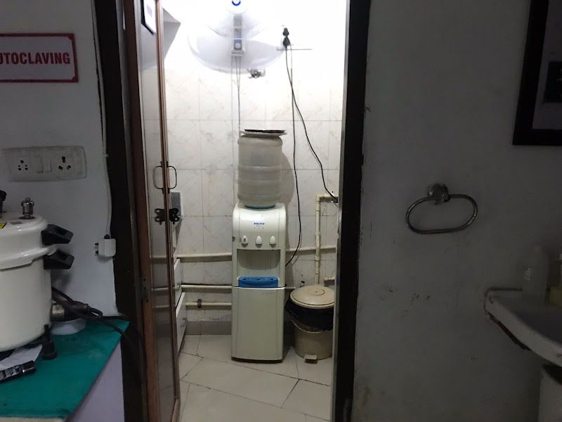 Interior — Dr Tarun's Dental - Dentist, Sector 14, Delhi
