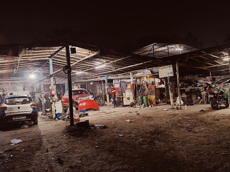 Exterior — Choudhury motors (Car Garage & Washing Service Center in Newtown), Baligari, Kolkata