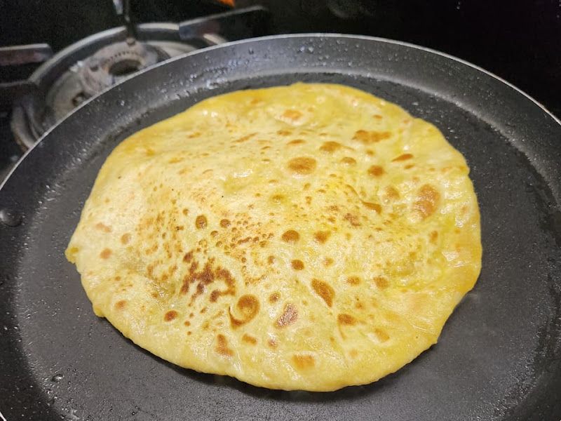 Food & drink — THE HOMECOMING, Navandhe