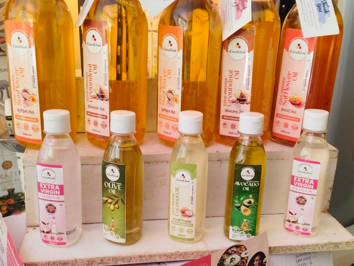 Ayurvedic Kansya Thali foot massage session at Arogya Vardhanam