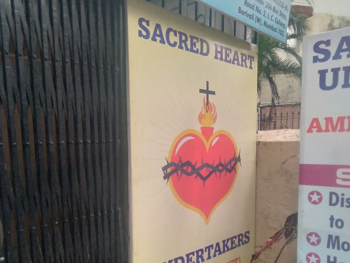 Emergency body transport service by Sacred Heart Undertakers, Borivali West