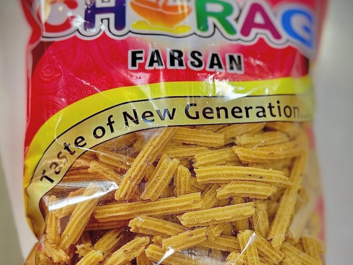 Chirag Farsan wholesale farsan and namkeen shop in Sapad Gaon, Kalyan West