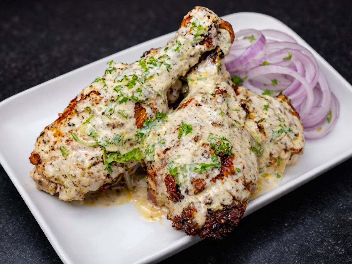 Chicken Chilli Indo-Chinese starter at Lavarjuna Bistro
